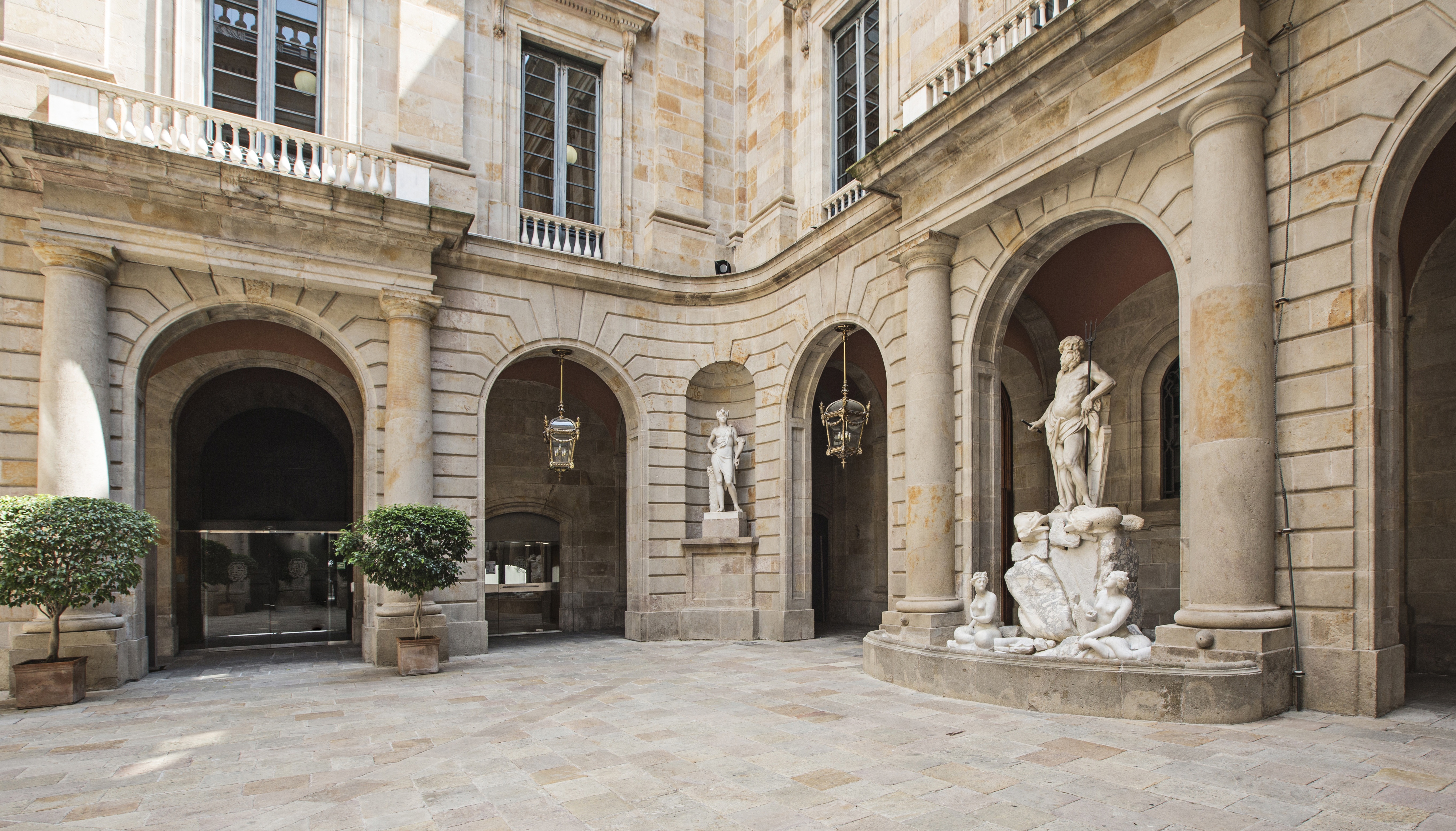 Pati Llotja de Mar